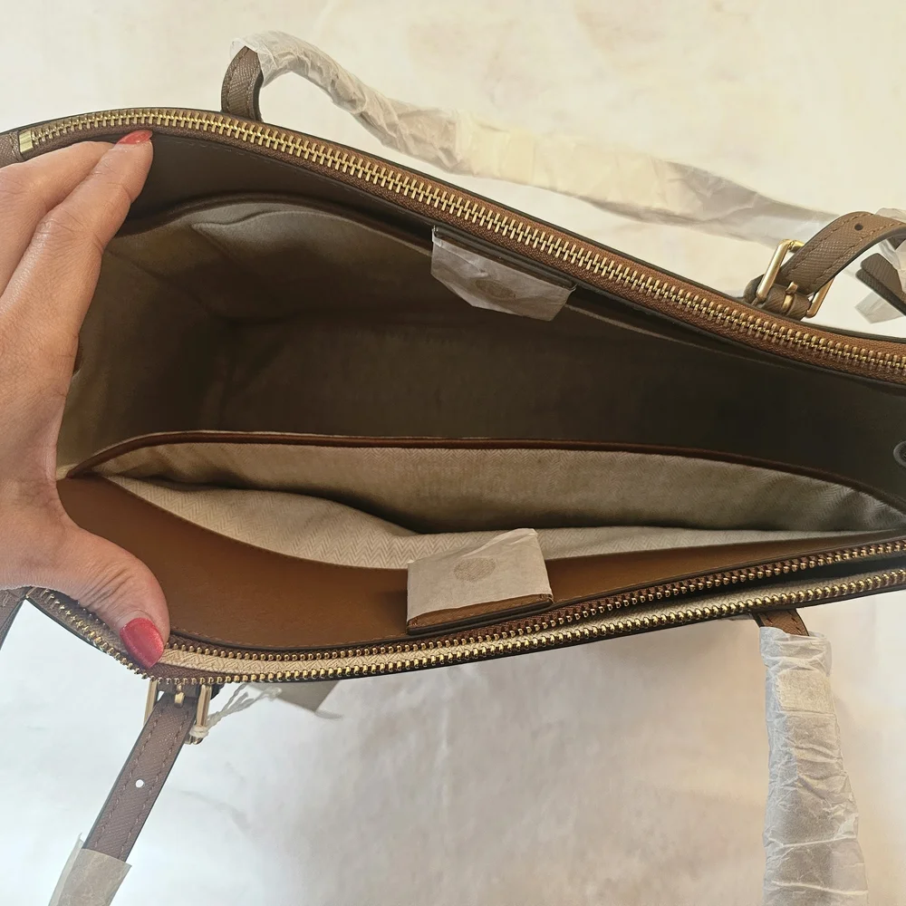 Tory Burch Emerson Large Double Zip Leather Tote Bag - Picture 14 of 14